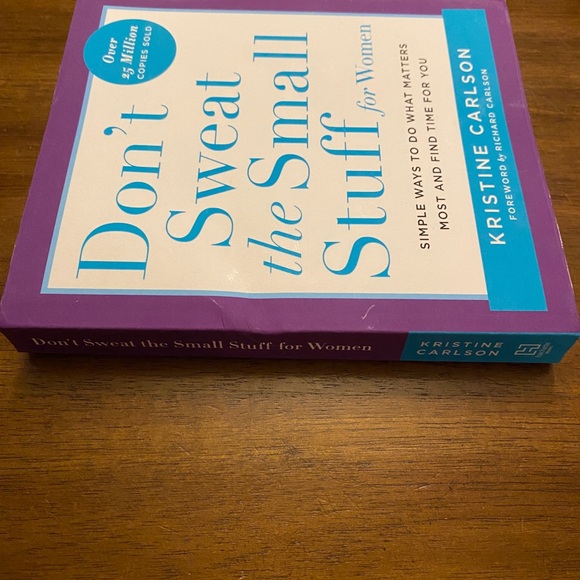 Don’t Sweat the Small Stuff for Women Kristine Carlson Book Novel - Picture 3 of 3